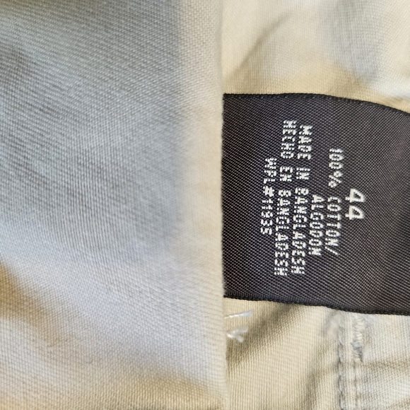 NWOT St. John's Bay Mens Belted Khaki Shorts Size 38 Beige Cotton Pocket Tag - Picture 10 of 11